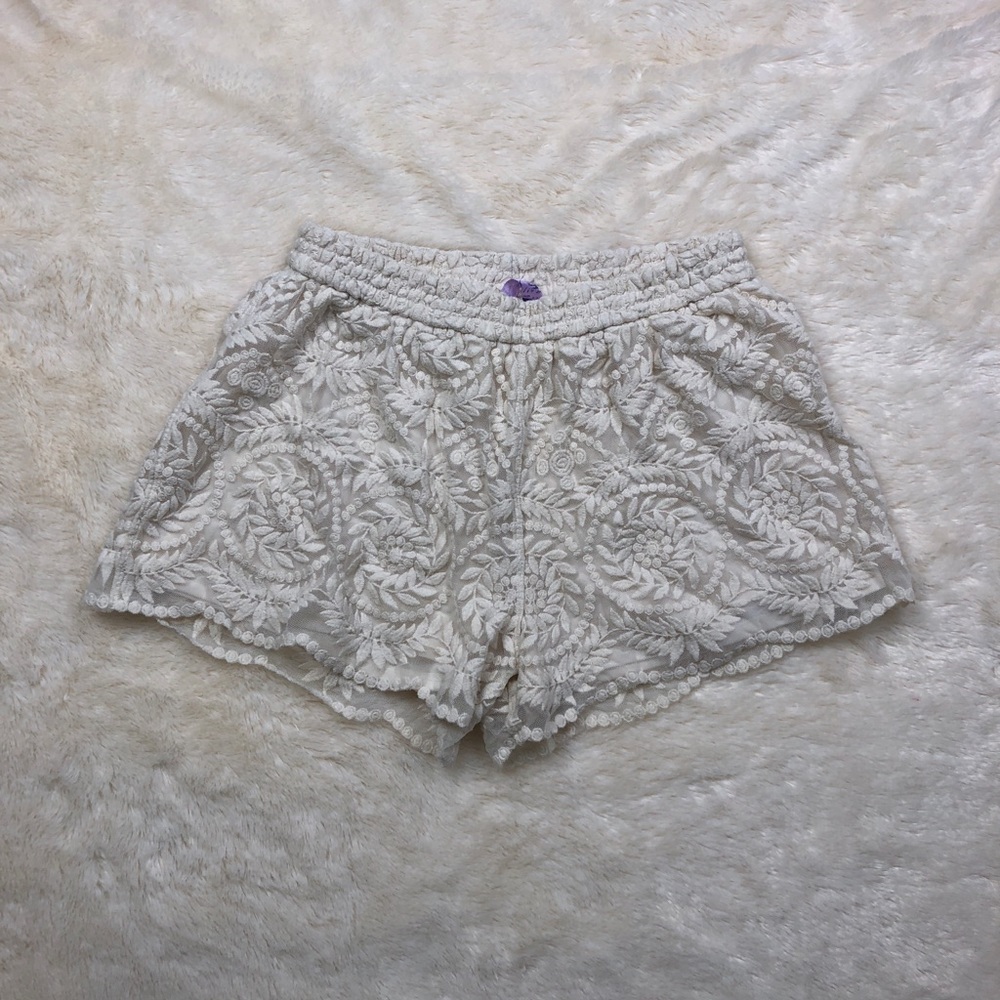 Francesca’s lace shorts